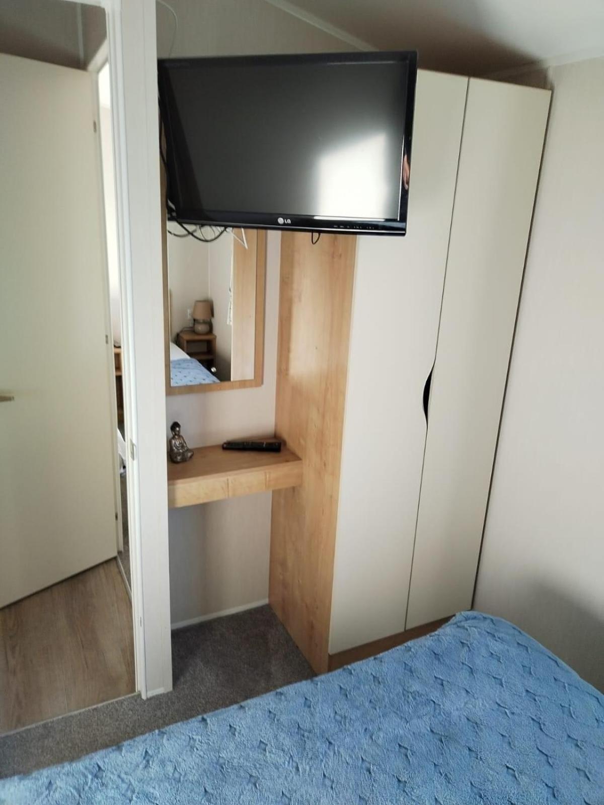 Hotel Lovely Caravan Nearby The Beach In Hunstanton, Norfolk Ref 23071C Extérieur photo